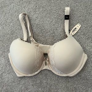 NWT- Victoria’s Secret Perfect Shape padded bra, 34D